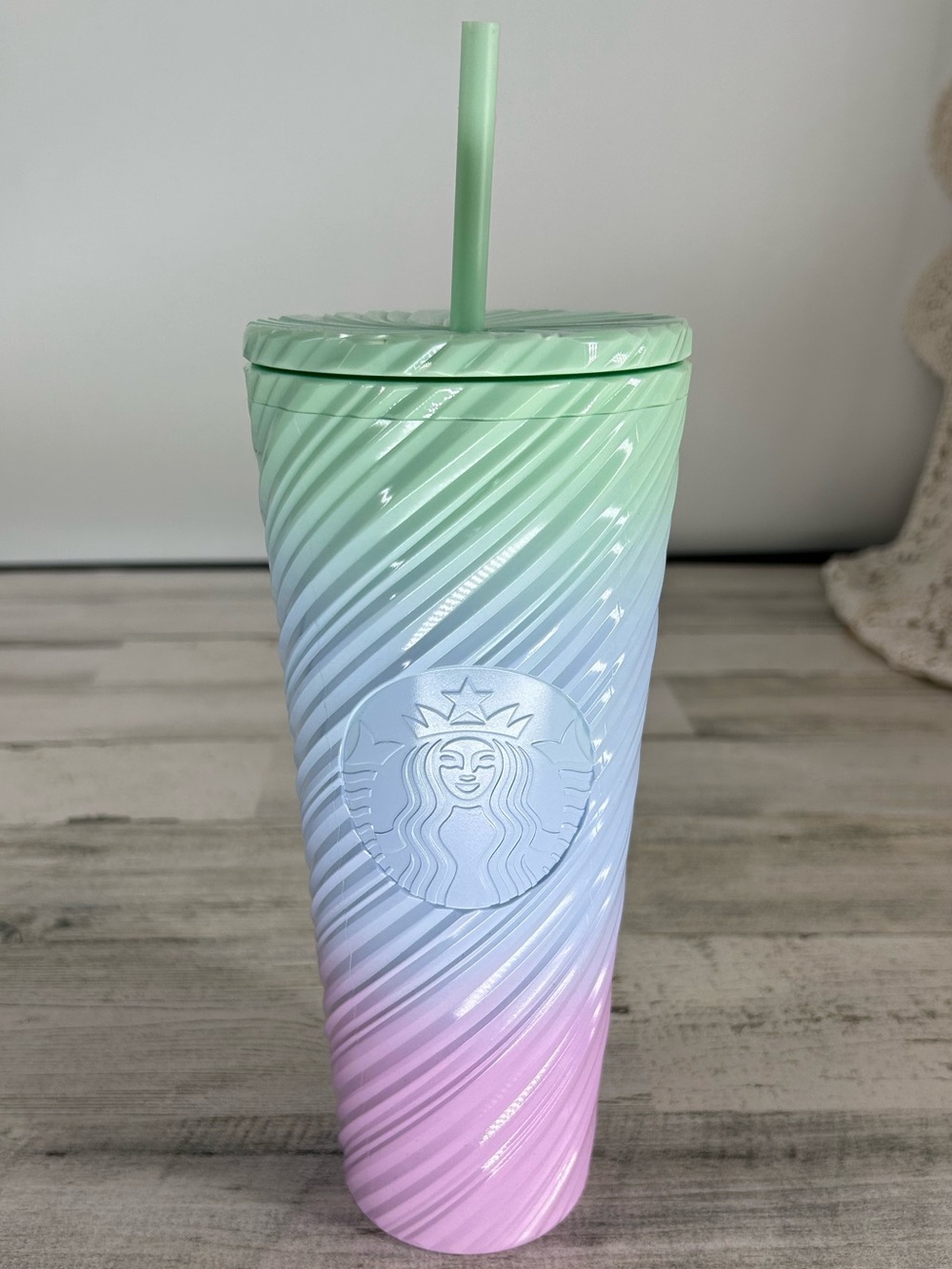 Starbucks Tumbler Cold Cup Spring Ombre Swirl Multi Color Venti 24oz New